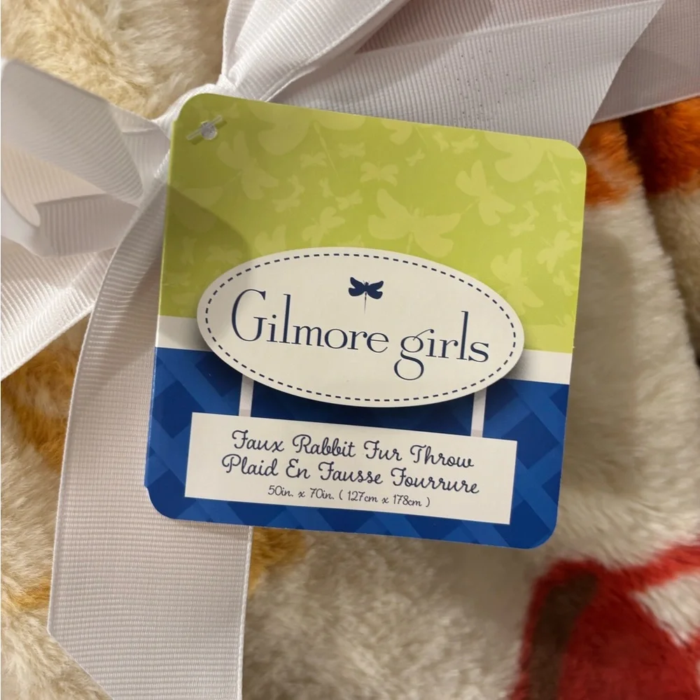 NWT Gilmore Girls Harvest festival faux rabbit fur Blanket- 50”x 70”